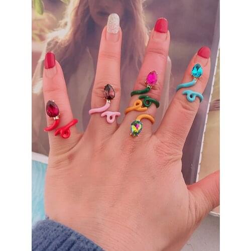 NeeFuWoFu Color Snake Ring for woman Glass Multicolor Colored Rings Bohemia de Madera Pulseira Estrela de Cinco Elastic Perles