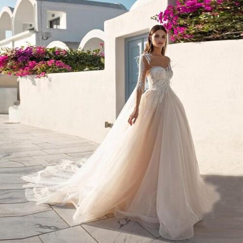 Amazing Feather Wedding Dress A-Line Illusion O-Neck Half Sleeve Tulle Gowns Custom Made Sexy Back Bridal Dresses