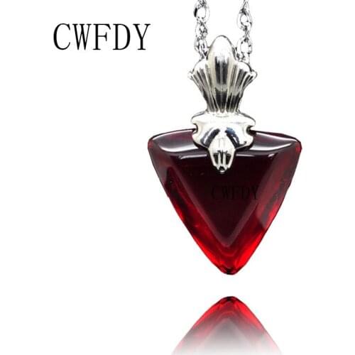 Cartoon Anime Fate stay Night Necklace Red Resin Link Chain Necklace Cosplay Accessories Gifts For Women Valentine Men Jewelry