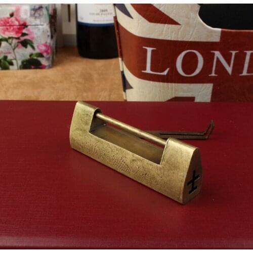 Classic antique lock small lock box to do the old cross open padlock retro vintage ancient lock Tongsuo
