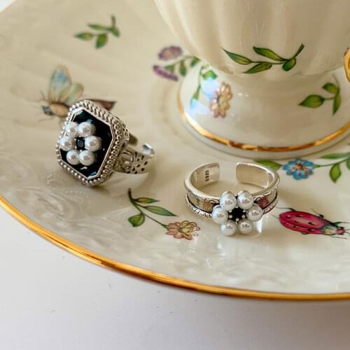 New Ins Retro Sweet Cute Flower Ring Simple Pearl Flower Adjustable Rings For Women Girls Fashion Jewelry Gift