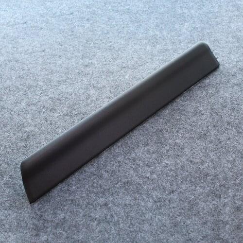 39810363 39810364 Front Doors For Volvo S60 S80L V60 XC60 S80 XC70 Purlined Floor Bead Strip Mould Pedal Inspection Strip Black