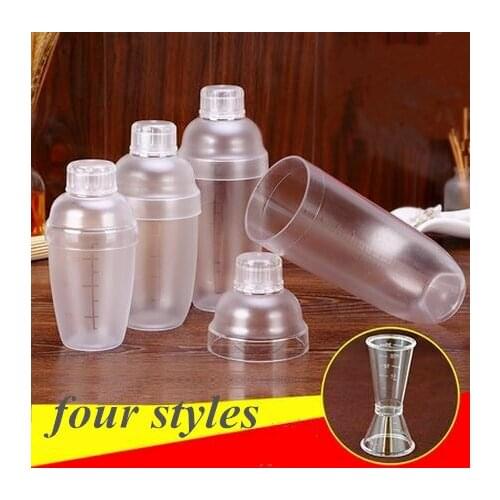 Boston milk tea shaker cocktails Bottle Plastic with scale Drink Mixer bar Barware Frosted Non-slip Pot Bartender Wine Set Tools