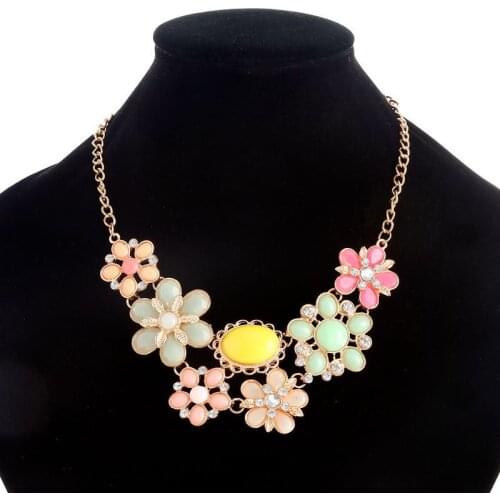 Korean Fashion Temperament Elegant Flower Chain Clavicle Necklace For Women Girls Summer Streetwear Gift Wholesale CN001