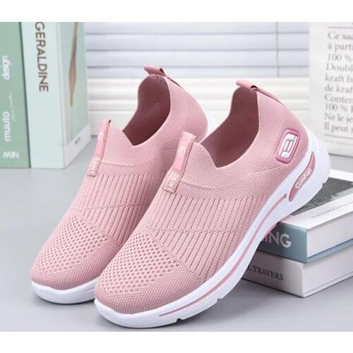 Sell Like Selling Womens Shoes Spring Sock Shoes Soft Soled Sneakers Womens Running Shoes Breathable Mesh Shoes Flat Shoes