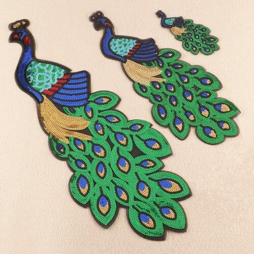 2pcs/lot Sew Luxury Sequins Embroidery Patches Cute Animals Peacock Women Shirt Skirt Clothing Decoration Accessories Applique