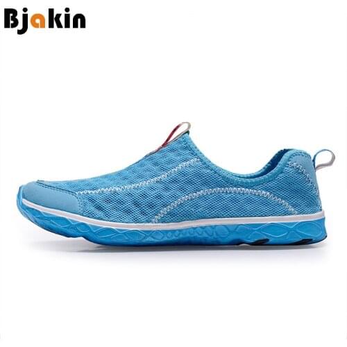 Bjakin Unisex Aqua Water Shoes Summer Breathable Quick-drying Beach Flats Wading Shoes for Men Women Sneakers Plus Size 35-45