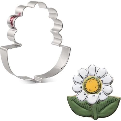 KENIAO Flower Cookie Cutter - 9.5 x 8.5 CM - Mothers Day Party Biscuit Fondant Sandwich Bread Cutters - Stainless Steel