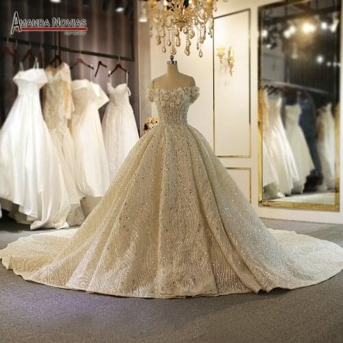 Elegant Off Shoulder Shinning Wedding Dress 2021 New Designs NS4109