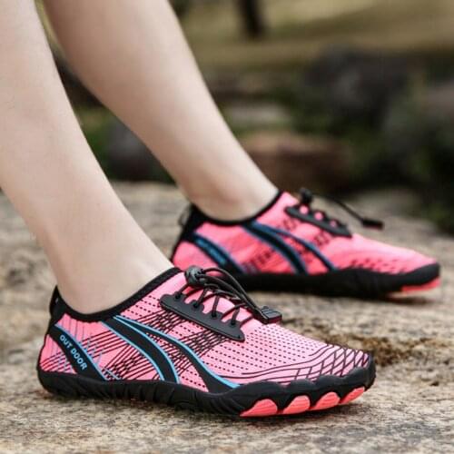 Unisex Summer Water Shoes Swimming Snorkeling Shoes Large Size Beach Soft Shoes Outdoor Fishing Shoes Lovers Beach Shoes