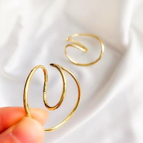 1pc Trendy Ear Clip Vintage Hooping Ear Cuff Irregular No Earcuffs Women Earrings Jewelry Female Piercing Luxury Curve Hoop A9G1