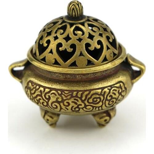 Retro Incense Burner Brass Mini Pocket Incense Burner Holder Hollow with Lid Ornaments Bronze Sculptures Home Decoration