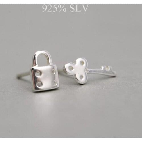 New Creative Personality Korean Style Fashion Key And Lock 925 Sterling Silver Jewelry Asymmetric Popular Stud Earrings SE954