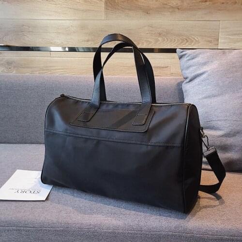 Nylon Travel Bag New Fashion Packing Bags Rivet Duffle Bag Luggage Bag Black Travel Bag Organizer outdoor Sports Weekend Bag