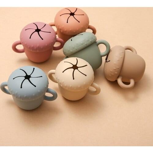 Creative Mushroom Baby Learning Feeding Food Bowl Cup with Handle Food Grade Silicone Snack Dishes Storage Container Tableware