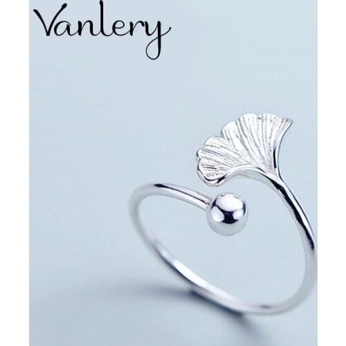 New Arrivals Charming Ginkgo Biloba Leaf Ring for Women Boho Knuckle Party Rings Gothic Punk Jewelry Gifts for Girls 2021