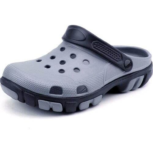 Men Clogs Slip on Water Shoes Casual Summer Garden Clog Classic Shoes Comfort Garden Anti Slip Beach Sandals