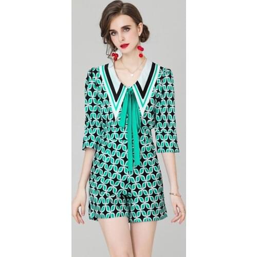 2021 Autumn Fashion Leaves Geometry Print Green Holiday Suit Women Lapel Ribbon Bow Shirt Blouse + Wide Leg Shorts 2 Piece Set