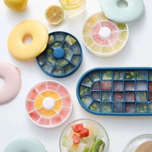 14/30 Grid Food Grade Silicone Ice Tray Home with Lid DIY Ice Cube Mold Square Shape Ice Cream Maker Kitchen Bar Accessories