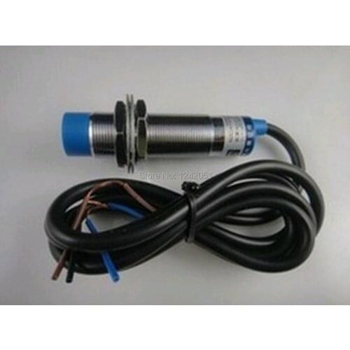 5PCS capacitance proximity sensor LJC18A3-B-Z/BY,18mm diameter,10mm detective distance,DC 6-36V,PNP 3WIRE NO sensor switch