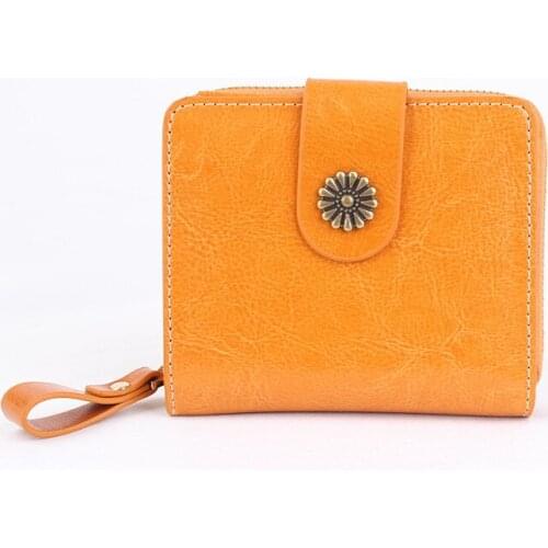 New Genuine Leather Ladies Purse Zipper Casual Short High-capacity Multi-card Bit Oil Wax Leather Organ Bag