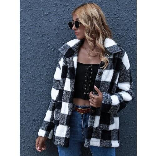 Fitshinling Plaid Vintage Lambswool Winter Coat Women Pockets Checker Black White Jacket Female Fashion Slim Warm Outerwear New
