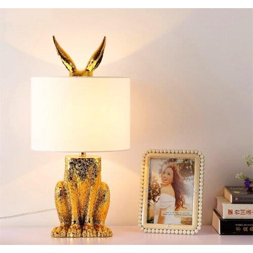 Modern Resin LED Table Light for Home Decoration Retro Industrial Desk Light Bedroom Bedside Study Restaurant Table Lamp Indoor