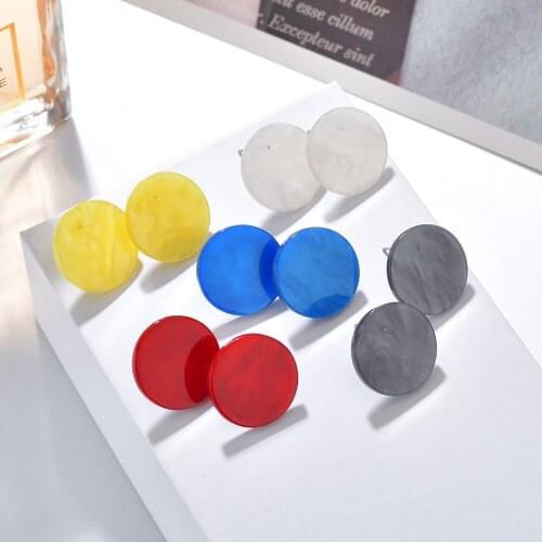 MESTILO 2019 Simple Fashion Women Jewelry 5 Color Acrylic Round Stud Earrings For Women Girls Resin Earrings Party Jewelry Gifts