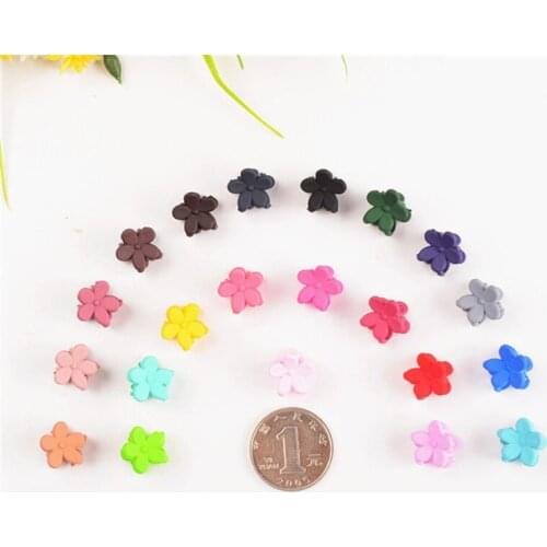 10 pcs New Fashion Baby Girls Small Hair Claw Cute Candy Color flower Hair Jaw Clip Children Hairpin Hair Accessories Wholesale