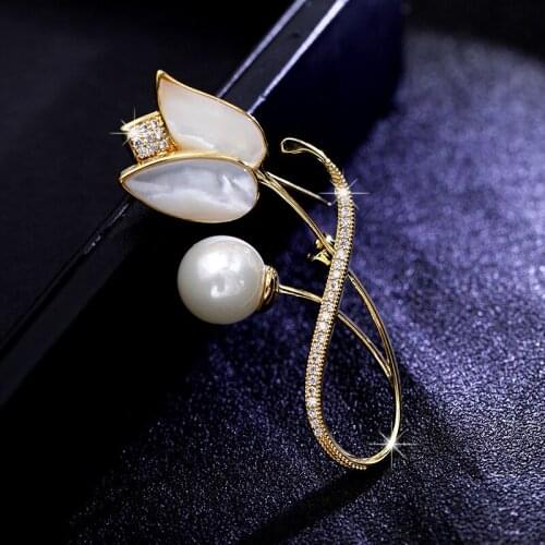 Tulip Brooch Female Korean Fashion Personality Light Luxury Natural Mother Shell Brooch Suit Coat Versatile Accessories