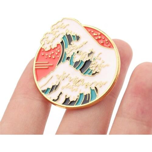 The Great Wave Brooch On The Collar Round Enamel Pin Brooch For Women Men Jewelry the coast of Kanagawa pin Hokusai painting art
