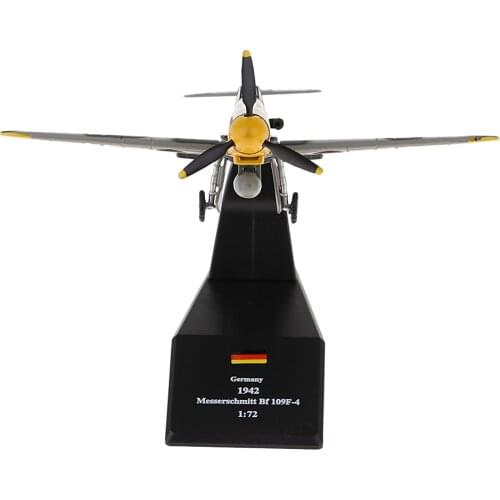 1:72 Scale Bf-109 / Me-109 Fighter Aircraft Model - Diecast Fighter Plane Replica - Mini Decorative Toy