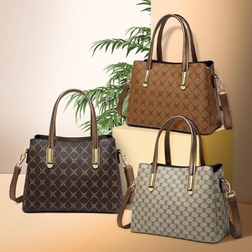 2020 New womens bag retro elegant temperament hand-slanted shoulder bag girl satchel handbag