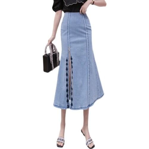 NYFS 2021 Spring Fashion Woman Show Elegant buttocks denim skirt High waist Front split skirt Jeans Skirts