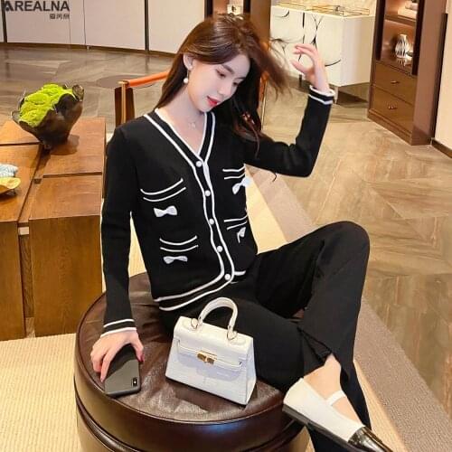 2021 temperament Autumn Knitted long sleeve two piece set women Korean fashion office Cardigan sweater Tops +Wide-Leg pant suits