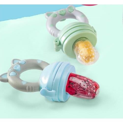 Baby Feeder Tool Spoon Newborn Pacifier Baby Spoons Food bit convenient practical device fruit Platos Ustensiles Feeding Spoon