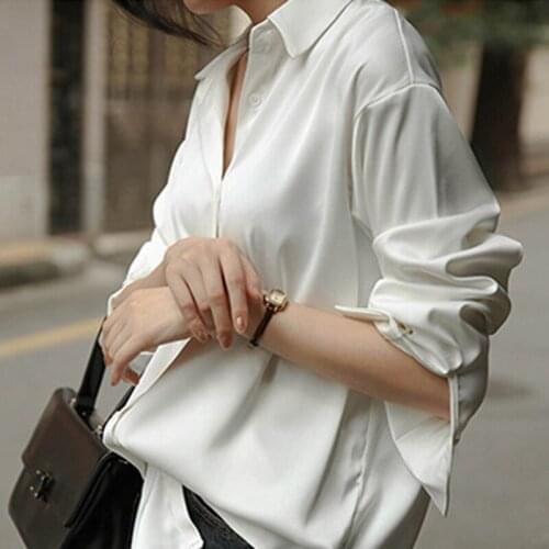 C xin OO er L Womens White Shirts