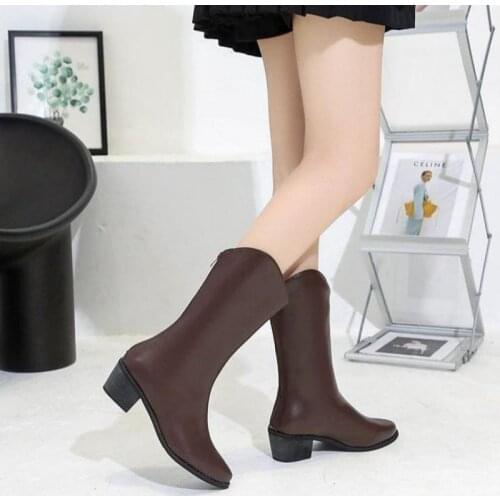 2021 New Winter Western Style Fleece Pointed Toe Mid-heel Square Heel Zipper Womens Fashion Boots