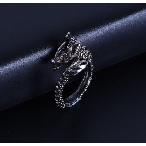 Fashion Retro Punk Rock Ring Hollow Dragon Ring Domineering Mens Ring Hip Hop Party Motorcycle Jewelry Gift Accessories