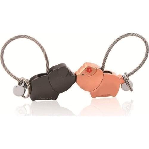 Sweet Kiss Piggies Keychain with Magnetism Cute Kiss Pigs Couple Keychain Christmas Gifts Valentines Love Token