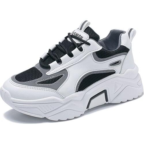 Old shoes 2019 new autumn new generation of luminous luminous models womens old shoes white shoes women