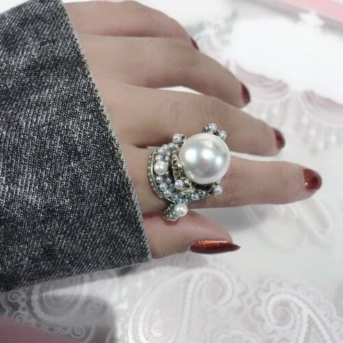 AE-CANFLY Hot Personality Vintage Flower Shape Full Pearl Rings Female Baroque Elegant Palace Anniversary Ring