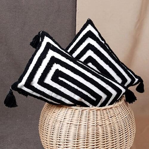 Tufted Embroidery Home Decoration Pillowcase Cotton Canvas With Tassel Throw Cushion Cover Sofa Home Pillowcover 40845