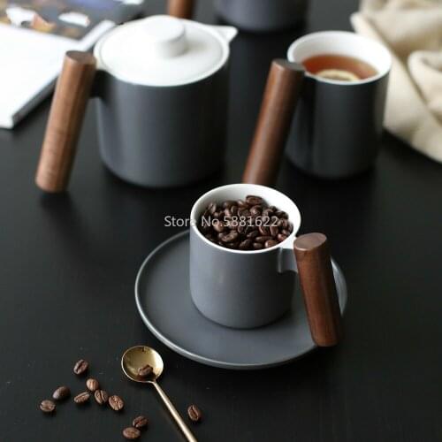 High Quality Elegant Cool Ceramic Mug Solid Wooden Handle Teapot Exotic Coffee Cup Dish