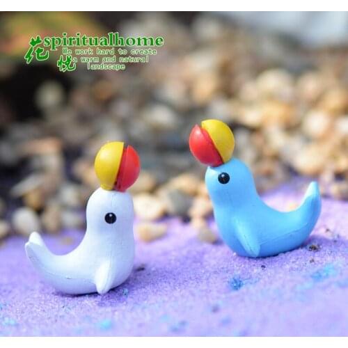 2pcs Miniature Animals Head Ball Dolphin Figurine Home Decoration Accessories Fairy House Garden Miniatures Office Desk