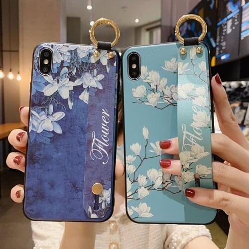 Sumkeymi Flower Soft Silicone TPU Wrist Strap Phone Holder Case For iphone 12 11 7 8 Plus mini Pro Max X XS XR Hand Band Case