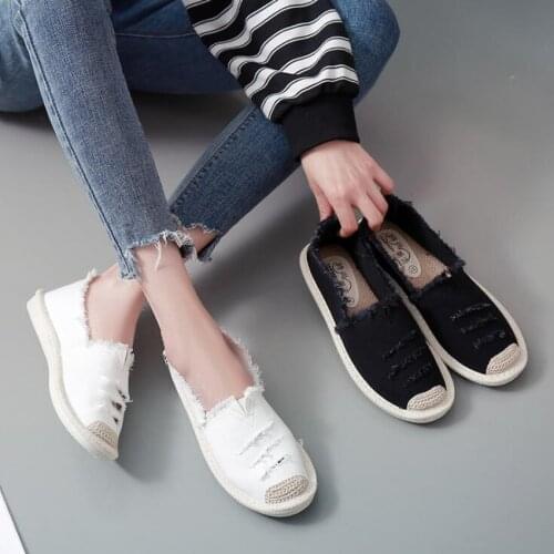 Sewing Casual Women Flats Shoes 2021 Spring Autumn With Hole Slip On Flat Shoes For Female Black White Ladies Loafers