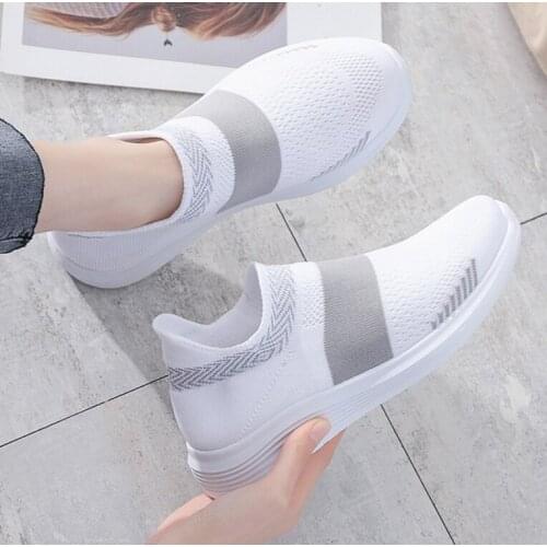 Women Shoes Knitting Sock Sneakers Women Spring Slip On Flat Shoes Women Plus Size Loafers Flats Walking Shoes