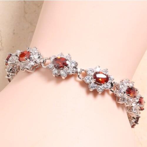 Red Bracelets YOU CHUANG China