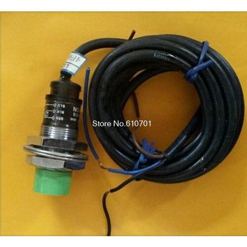 Proximity Switch Sensor PR18-8DN Submerged DC 3-Wire NPN NO 18*18*1mm(Rail)